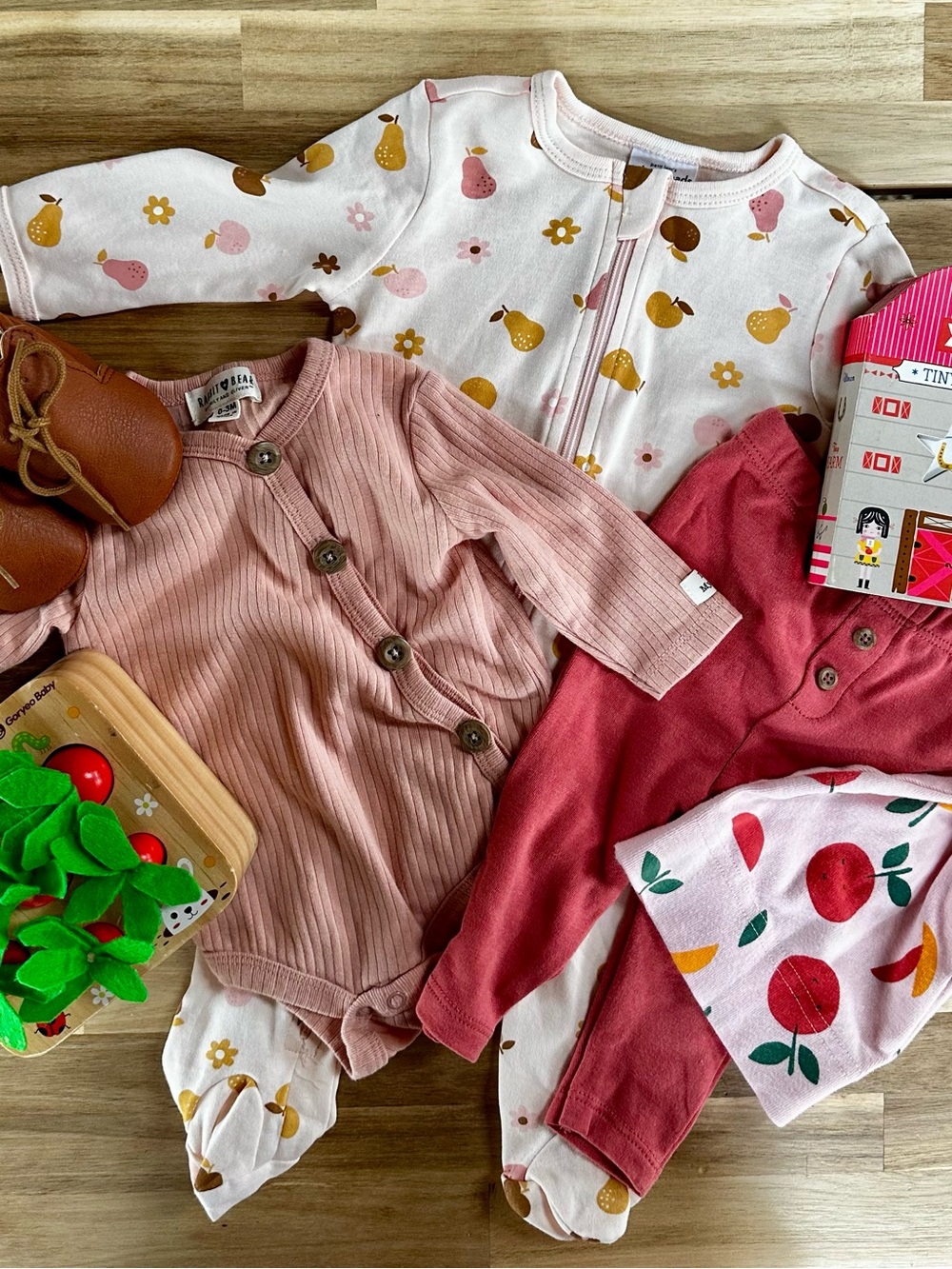 Baby 3-Piece Fruit Print Outfit Set